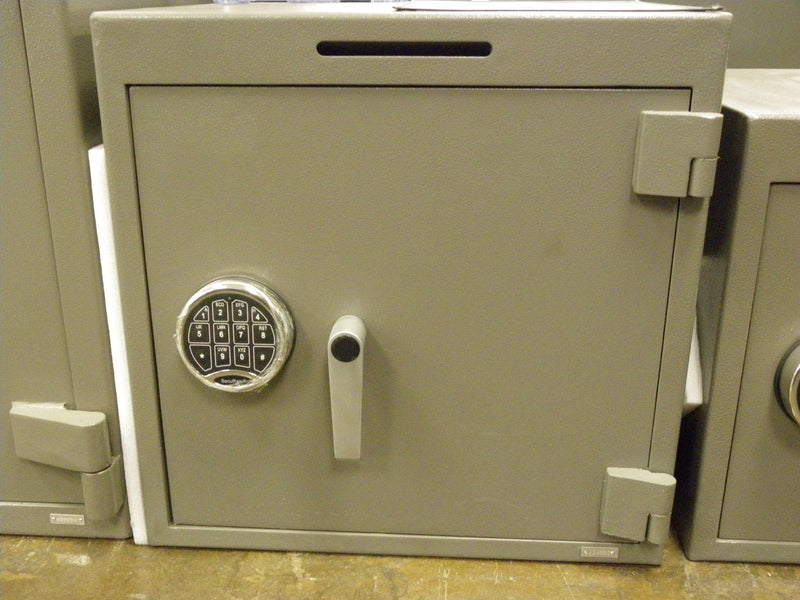 SafeandVaultStore UC-2020 Utility Burglar Chest